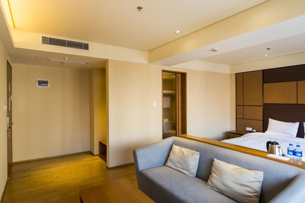 Ji Hotel Kunming Green Lake Branch ภายนอก รูปภาพ