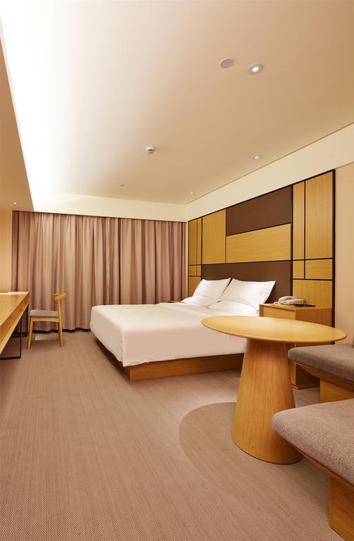 Ji Hotel Kunming Green Lake Branch ภายนอก รูปภาพ